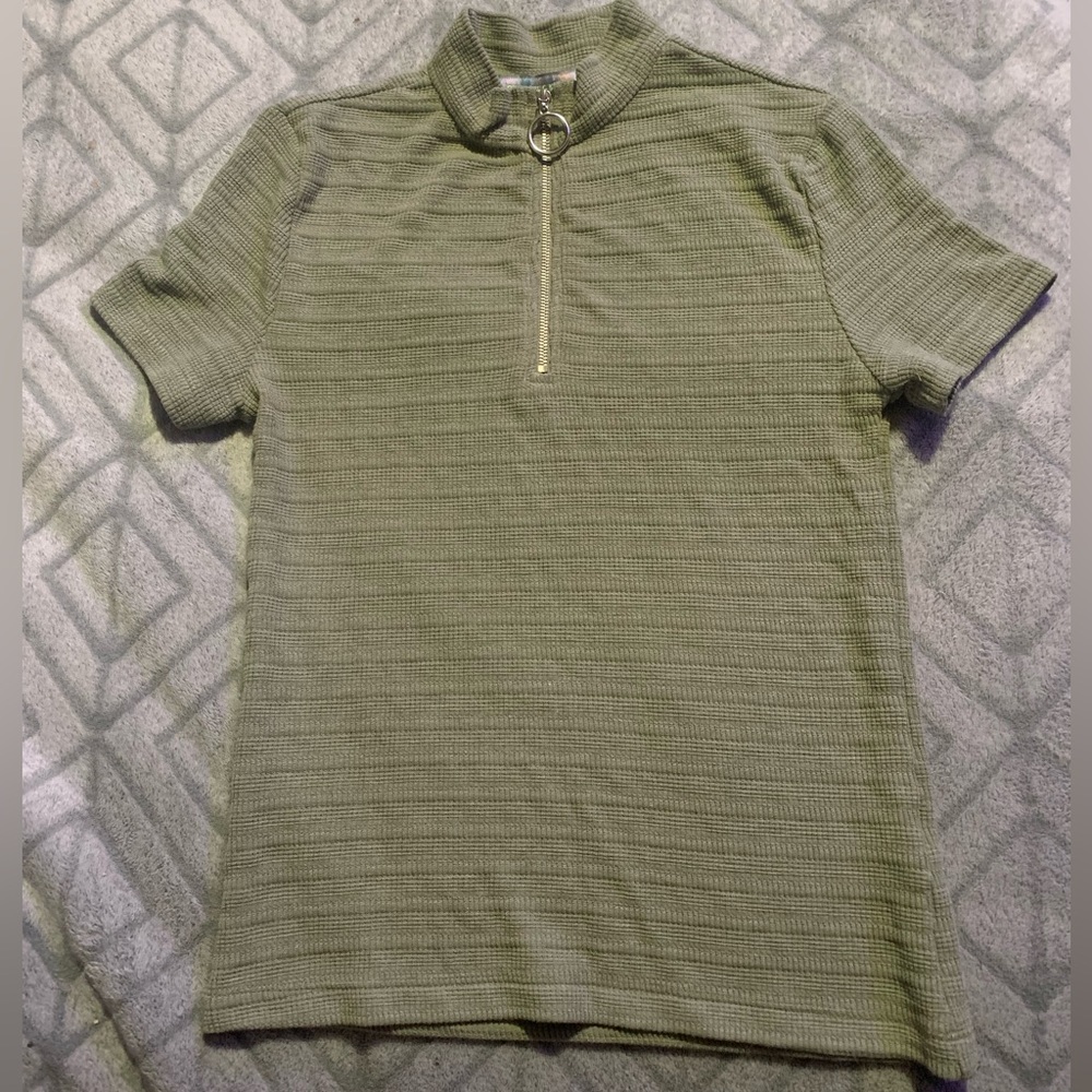 Green shirt